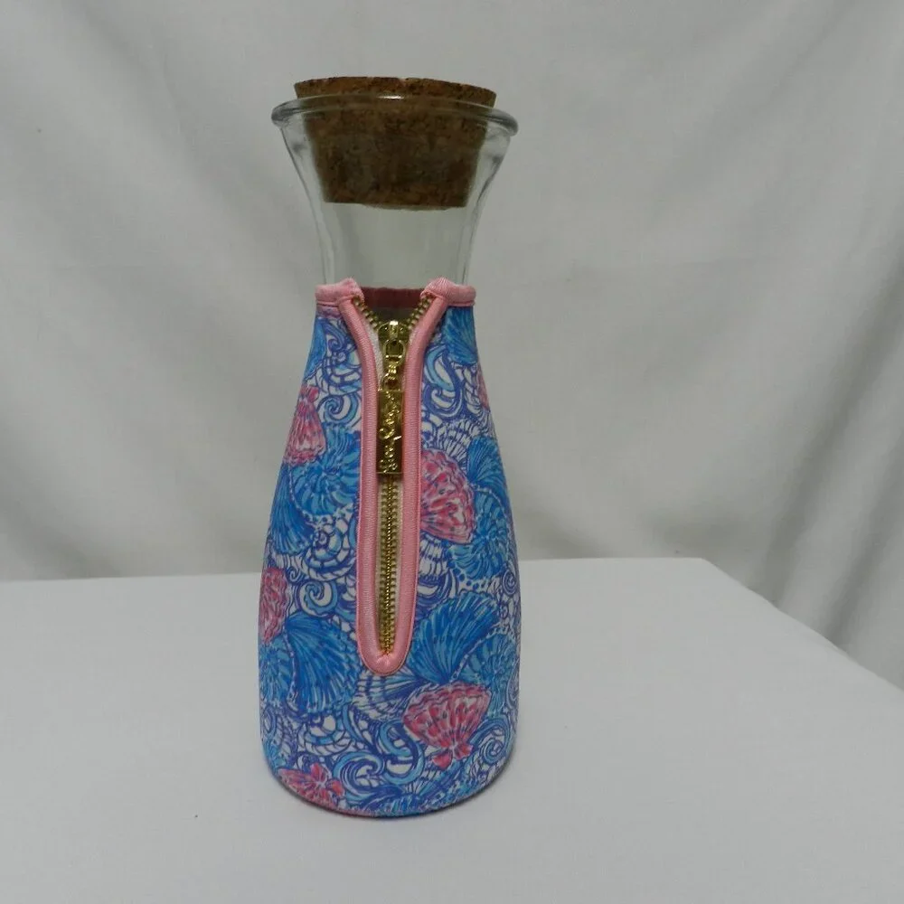 Lilly Pulitzer Raising Shell Glass Carafe Cork stopper & Koozie Sleeve 10